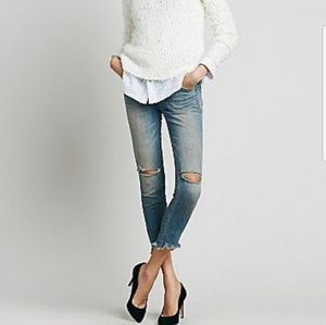 Free people destroyed ankle crop jean